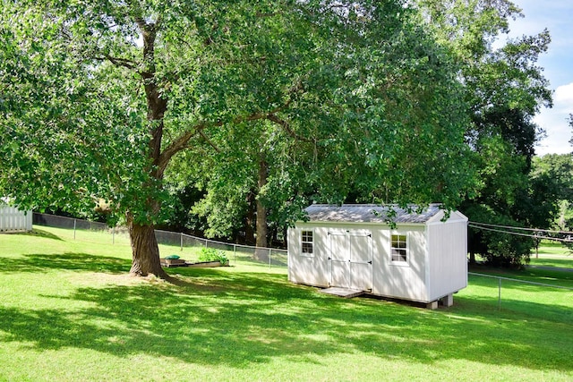 1769 Izaak Walton Rd, Madison Heights, VA 24572 - fenced backyard featuring a storage shed