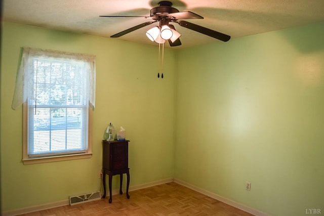 1769 Izaak Walton Rd, Madison Heights, VA 24572 - spare room with a ceiling fan and a textured ceiling