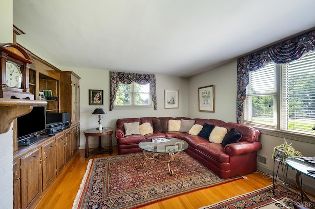 2833 Link Rd, Lynchburg, VA 24503 - living area with light wood finished floors