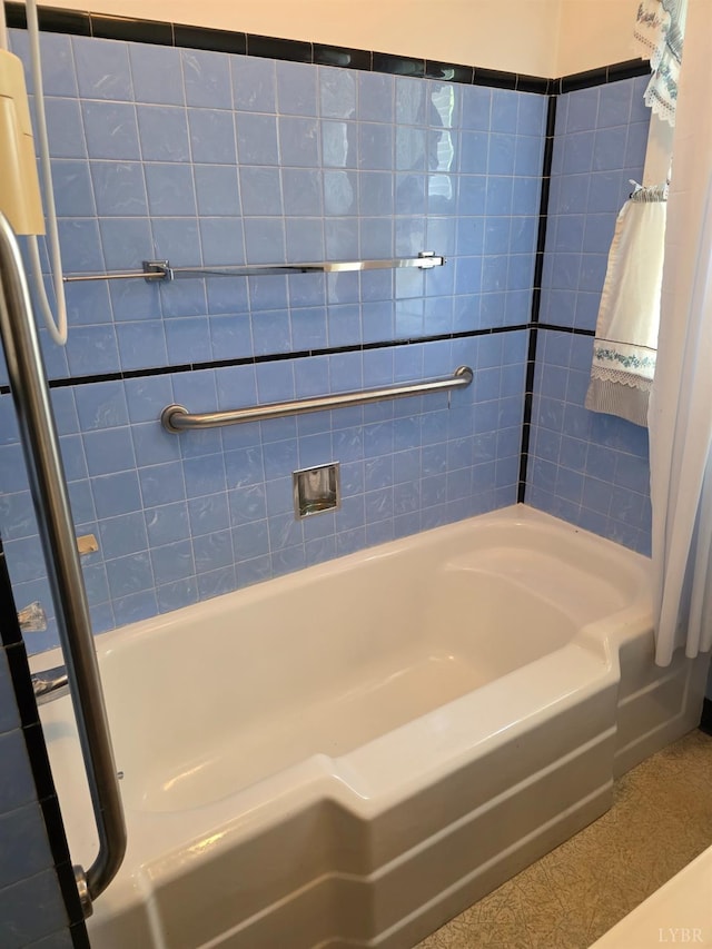 2224 Wildway Rd, Appomattox, VA 24522 - view of full bath
