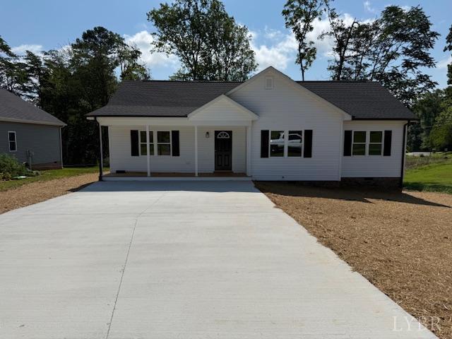 166 Plant Dr, Appomattox, VA 24522 - photo 1