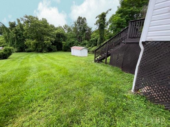 115 Primrose Ln, Lynchburg, VA 24501 - view of green lawn with a shed and stairway