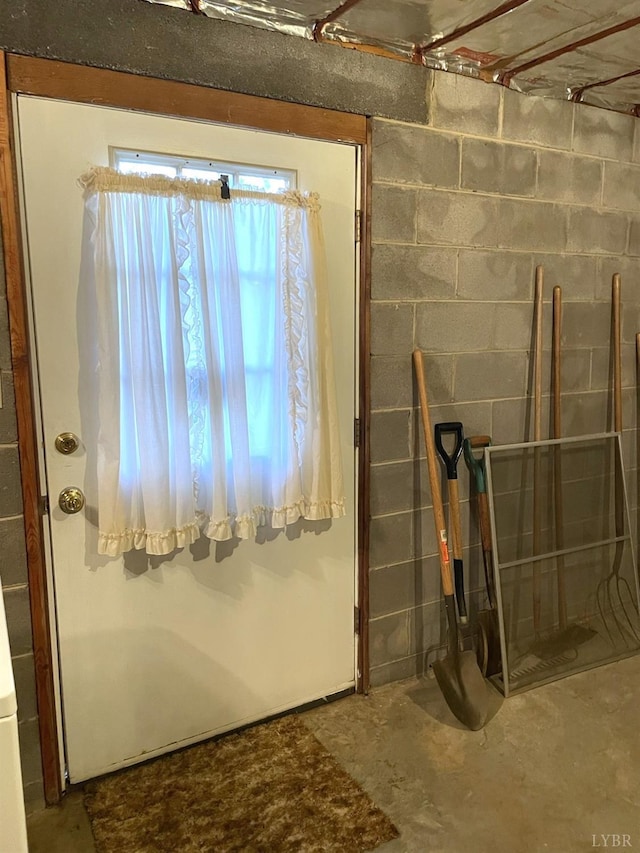 1102 Smith St, Bedford, VA 24523 - below grade area featuring concrete block wall