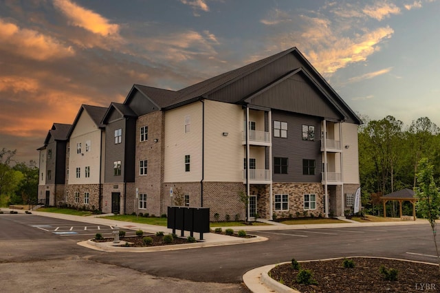 128 Brenleigh Ct Unit 204, Lynchburg, VA 24501 - view of building exterior