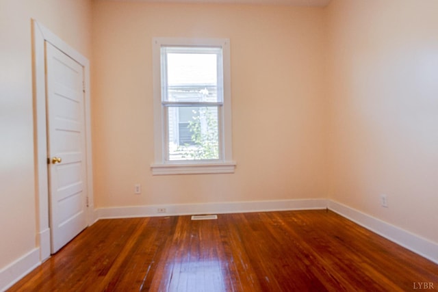 3150 Campbell Ave, Lynchburg, VA 24501 - unfurnished room with plenty of natural light and dark wood-style floors