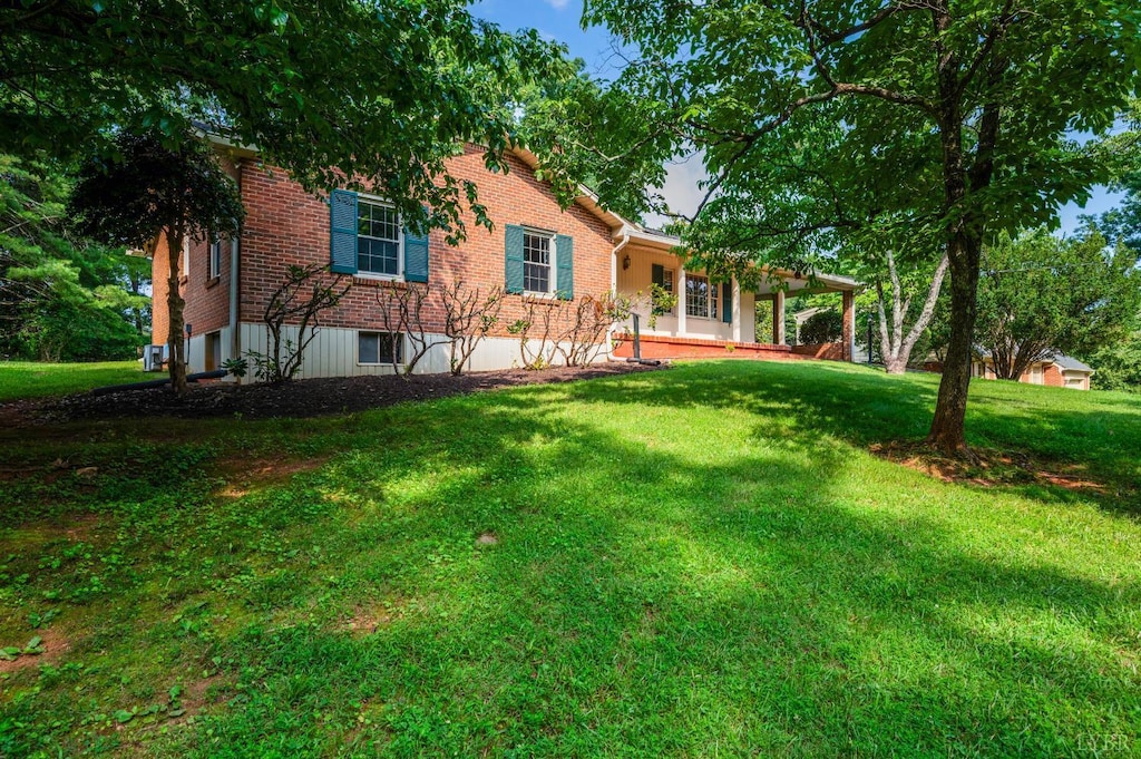1829 Hillsdale Rd, Lynchburg, VA 24501 - photo 1
