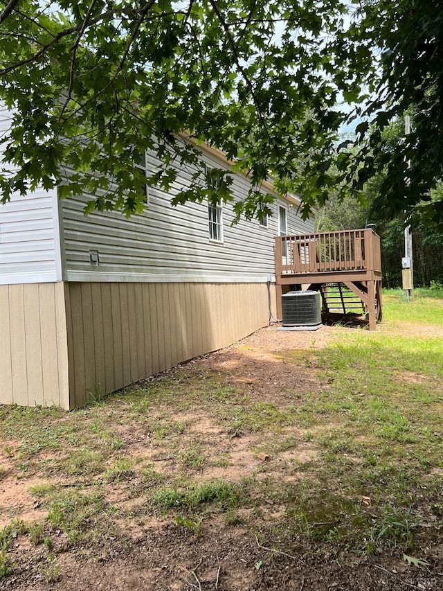 12440 E Gretna Rd, Gretna, VA 24557 - view of yard with a wooden deck