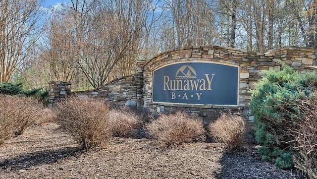 0 Hidden Cove Ln, Lynch Station, VA 24571