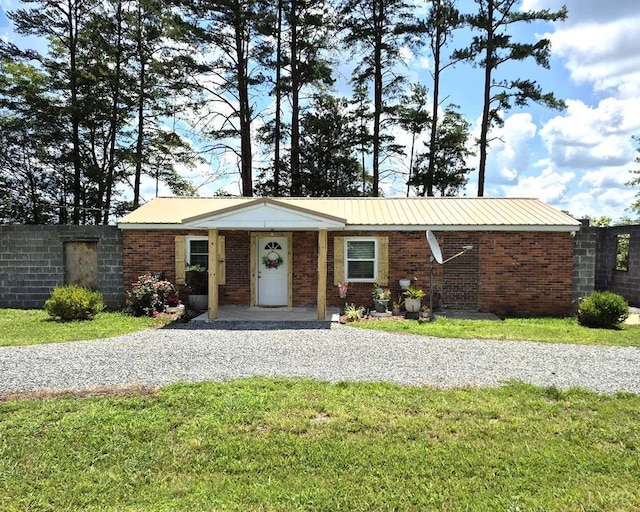 10015 Kings Hwy, Drakes Branch, VA 23937 - photo 1
