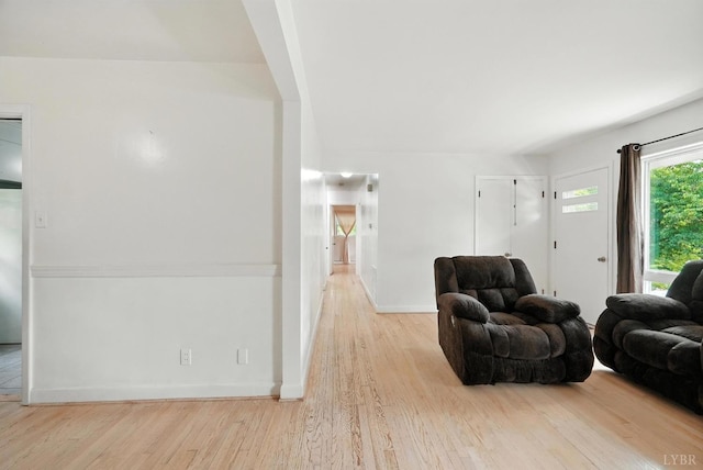 7131 Meadowbrook Rd, Lynchburg, VA 24502 - living area featuring light wood-style flooring and baseboards