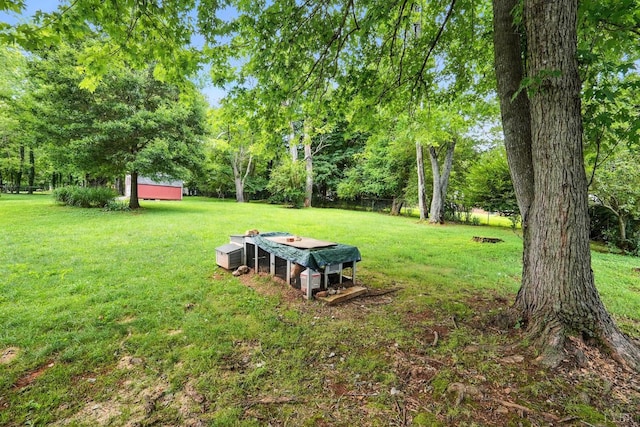 7131 Meadowbrook Rd, Lynchburg, VA 24502 - view of grassy yard featuring view of scattered trees