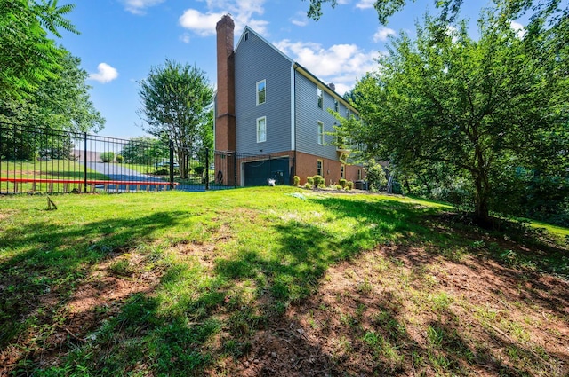 104 Overlink Ct, Lynchburg, VA 24503 - view of yard featuring an attached garage