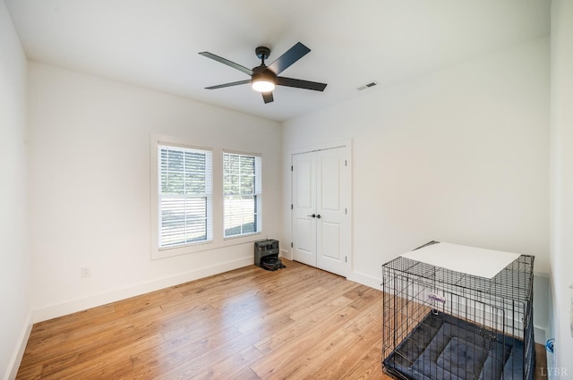 336 Somerset Dr, Appomattox, VA 24522 - empty room with light wood-style floors and a ceiling fan