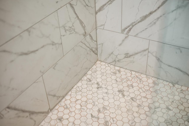 336 Somerset Dr, Appomattox, VA 24522 - bathroom view of tiled shower