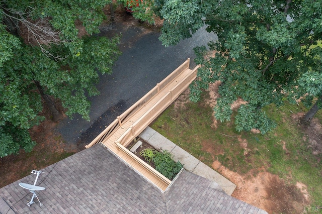 1279 Buck Creek Rd, Appomattox, VA 24522 - exterior view of stairs
