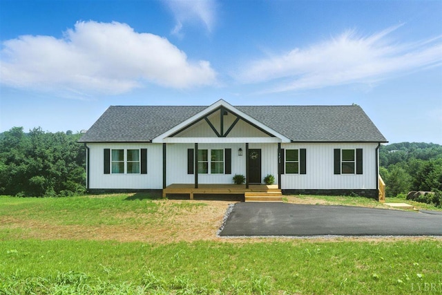 1420 Wells Rd, Bedford, VA 24523 - photo 1