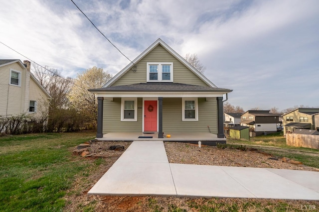 3040 Forest Hills Cir, Lynchburg, VA 24501 - bungalow-style home with a porch and a front yard