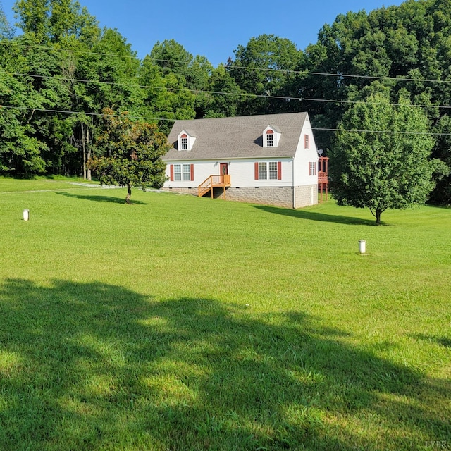509 Meadowbrook Ln, Rustburg, VA 24588 - cape cod-style house with a front lawn and crawl space