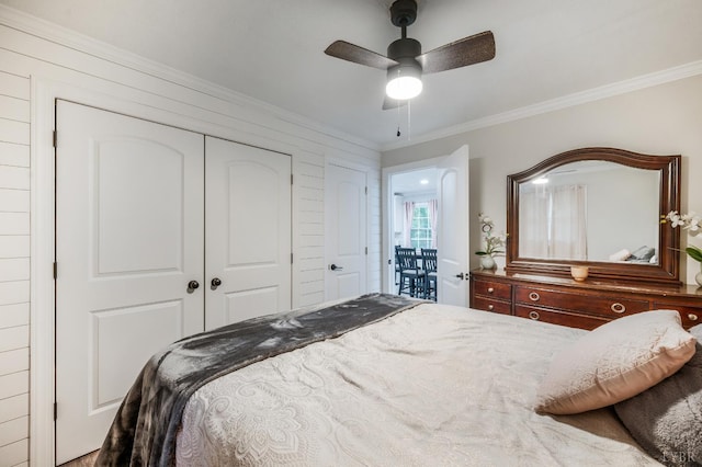 387 Stage Rd, Amherst, VA 24521 - bedroom with crown molding, a closet, and a ceiling fan