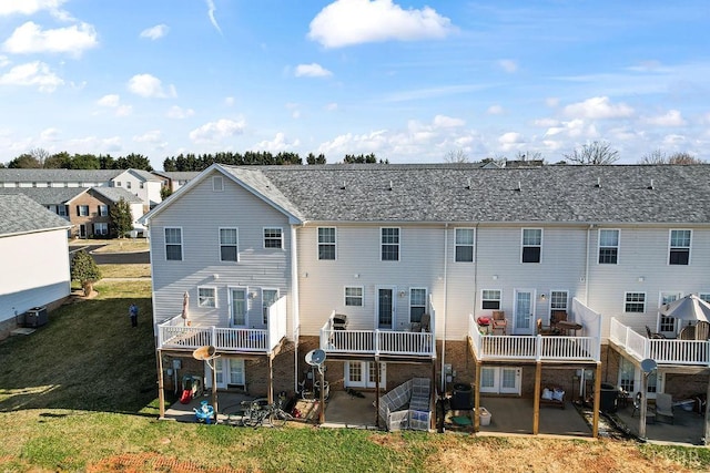 1036 Middle View Dr, Forest, VA 24551 - back of house with a patio area, a residential view, and a lawn