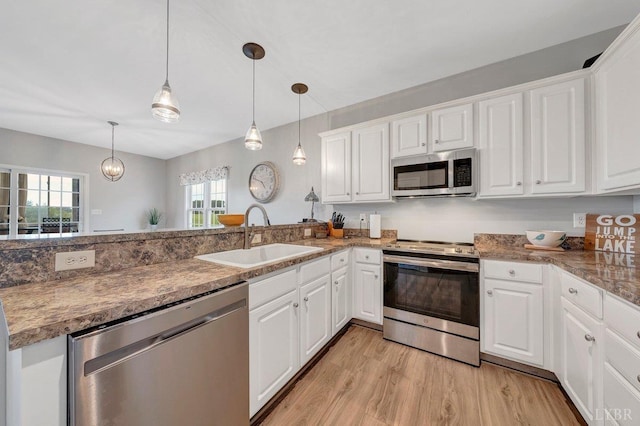 1222 8th Fairway Ln, Huddleston, VA 24104 - photo 9