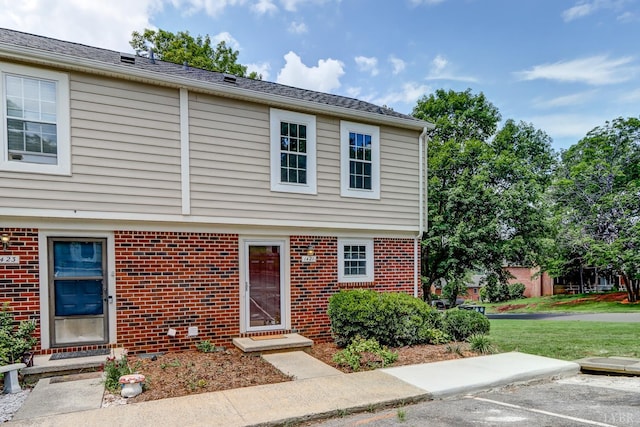 1421 Ashbourne Dr, Lynchburg, VA 24501 - photo 1