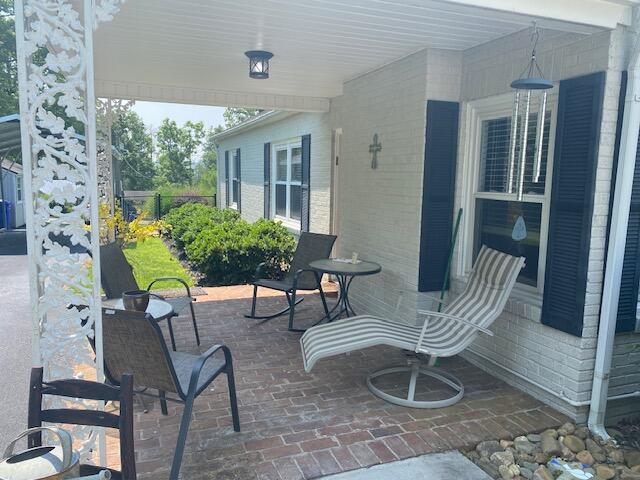 1211 W 6th N St, Morristown, TN 37814 - view of patio / terrace