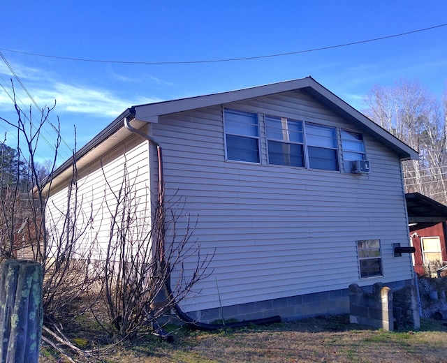 view of home's exterior