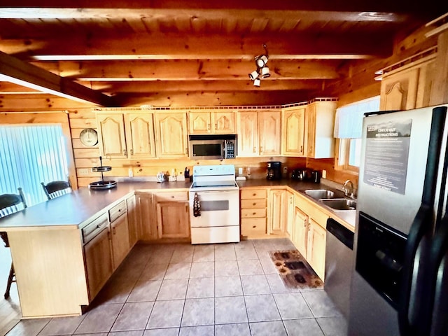 811 Pinnacle Dr, Dandridge, TN 37725 - photo 3