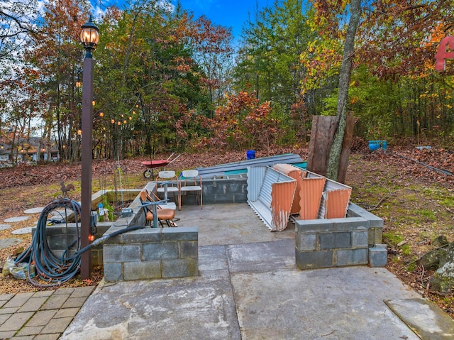 1101 Drinnon Dr, Morristown, TN 37814 - view of patio / terrace