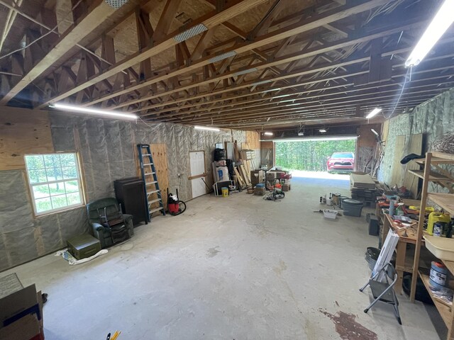 4750 Laws Rd, Del Rio, TN 37727 - view of garage