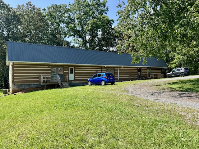 2481 Elk Way, Newport, TN 37821 - view of outbuilding featuring driveway