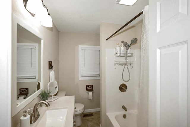 2368 Hall Rd, Dandridge, TN 37725 - full bathroom with shower / tub combo, tile patterned floors, and vanity