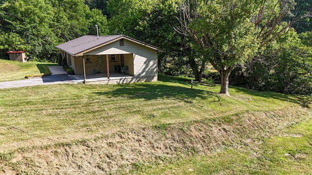 2368 Hall Rd, Dandridge, TN 37725 - view of grassy yard featuring a wooded view