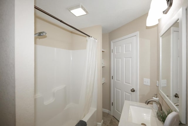 2368 Hall Rd, Dandridge, TN 37725 - bathroom featuring vanity and shower / bath combo