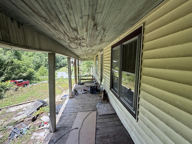 1340 Ryan Rd, Fall Branch, TN 37656 - view of deck