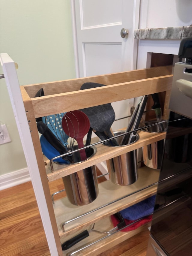 3207 Dove Ln, White Pine, TN 37890 - detailed view of wood finished floors