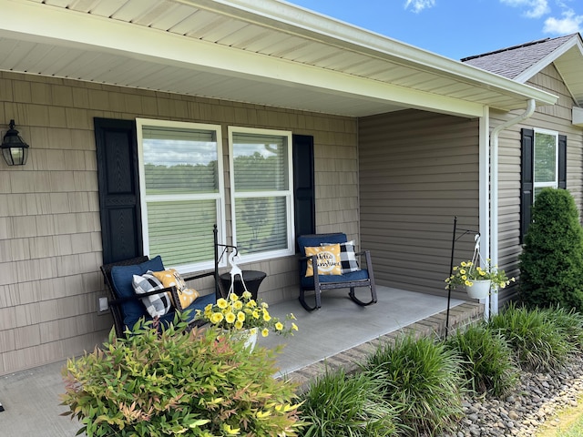 122 Florence Cir, Dandridge, TN 37725 - view of patio / terrace featuring a porch