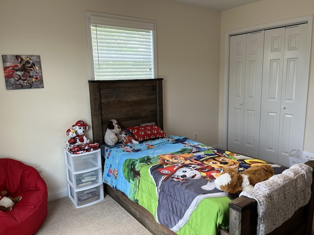 122 Florence Cir, Dandridge, TN 37725 - bedroom featuring carpet flooring, a closet, and baseboards