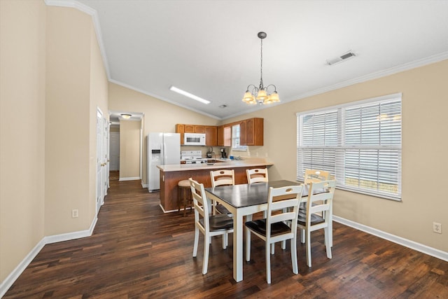 dining space with dark wood-style floors, lofted ceiling, visible vents, ornamental molding, and a chandelier