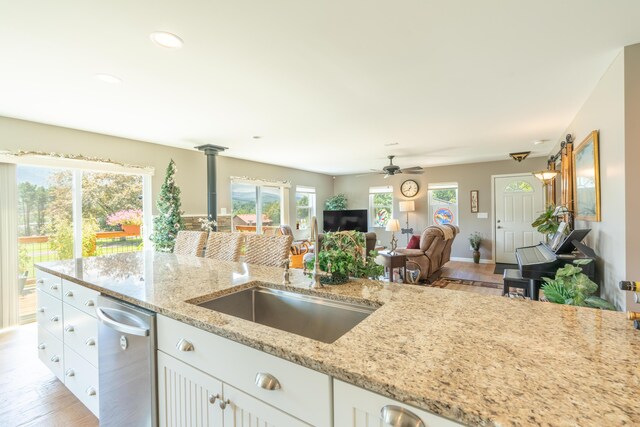 3138 Laurelwood Ln, Sevierville, TN 37862 - photo 10