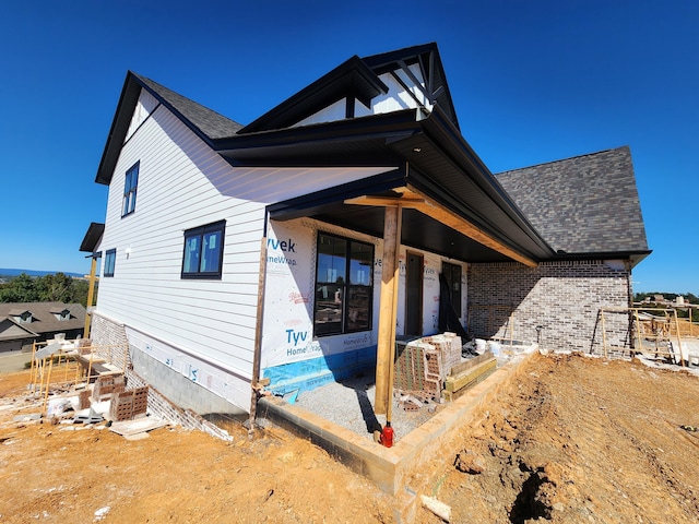 view of front of home featuring a porch