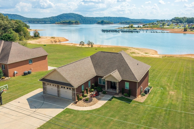 bird's eye view featuring a water and mountain view