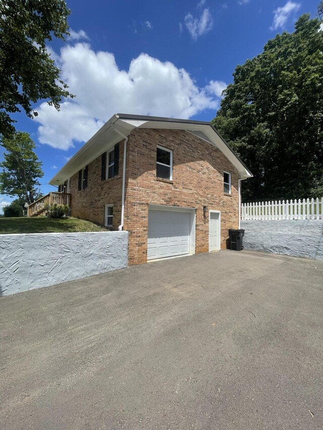 1698 Elgin Dr, Morristown, TN 37814 - photo 5