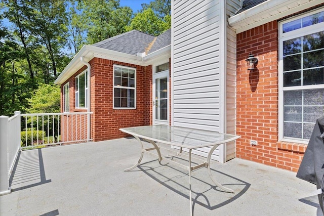 4018 Eagles Nest Dr, Morristown, TN 37813 - view of patio with outdoor dining area