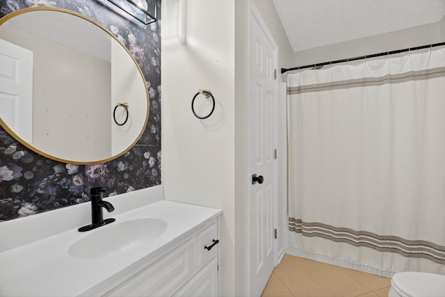 792 Hopper Blf, Rutledge, TN 37861 - bathroom with wallpapered walls, tile patterned floors, vanity, and a shower with curtain