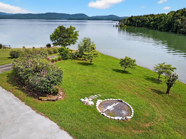 792 Hopper Blf, Rutledge, TN 37861 - water view featuring a mountain backdrop