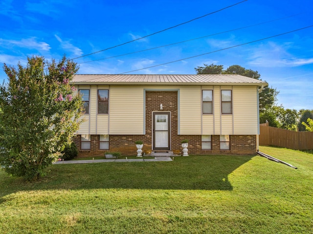 2205 Kingswood Dr, Morristown, TN 37813 - photo 1
