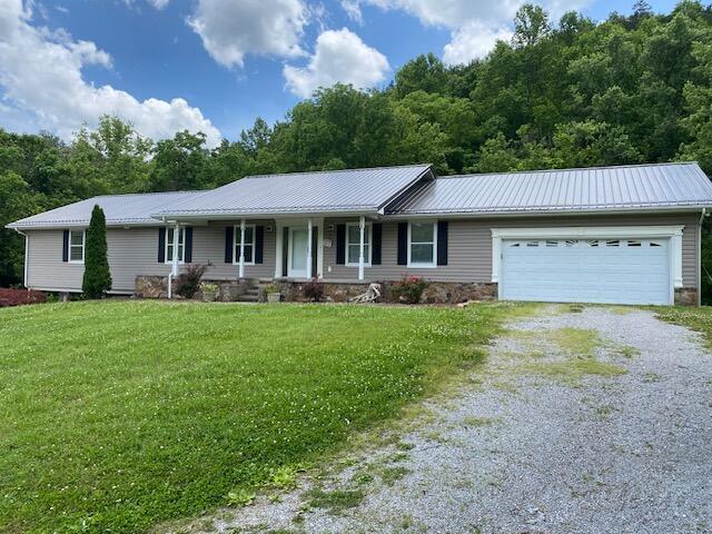 4343 Tazewell Hwy, Sneedville, TN 37869 - photo 7