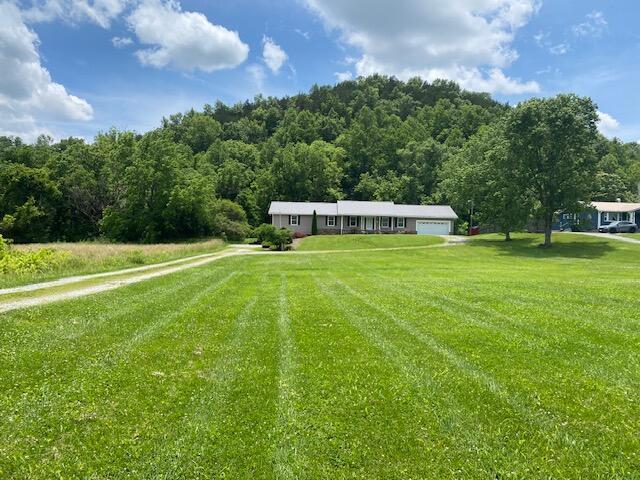 4343 Tazewell Hwy, Sneedville, TN 37869 - photo 8